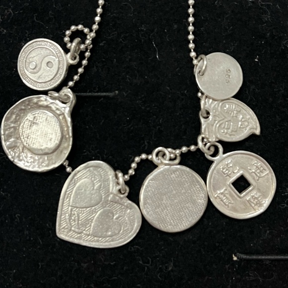 6 charms Sterling silver mixed size pendants cherub angel hearts yin yang - Picture 7 of 8